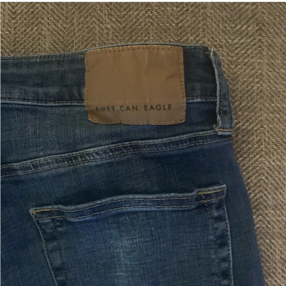 Excellent Preowned Condition Americana Eagle next level stretch Jeans size 31. - Picture 6 of 7